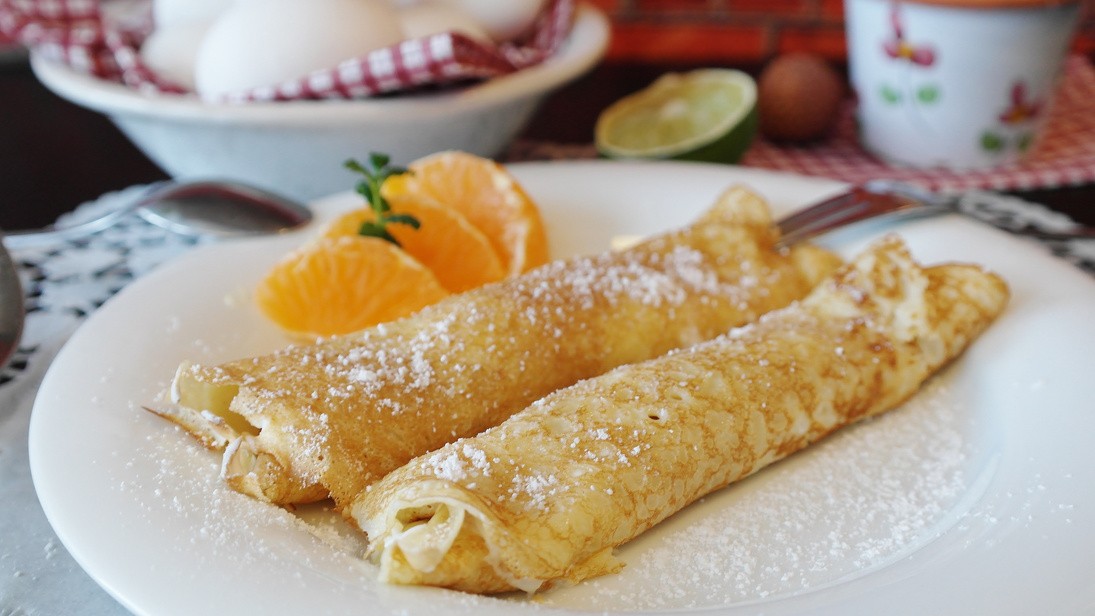 Crêpes mit Mango zum Frühstück in der EasyLife Villa